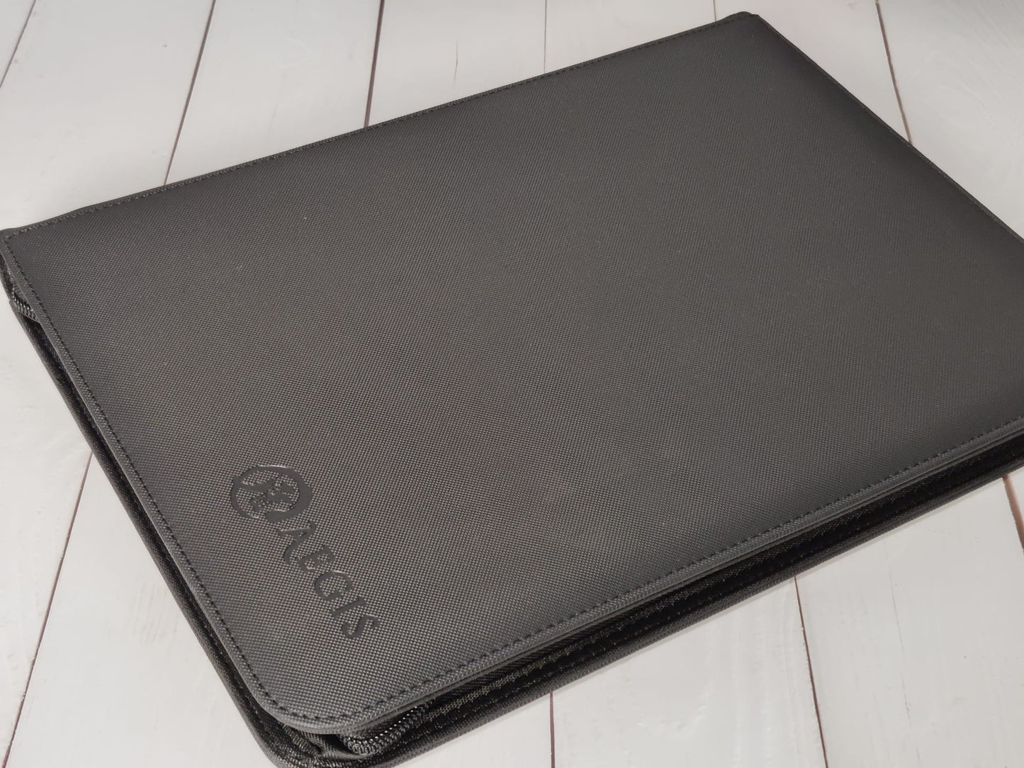 Aegis - Leather Binder, 360 Cards